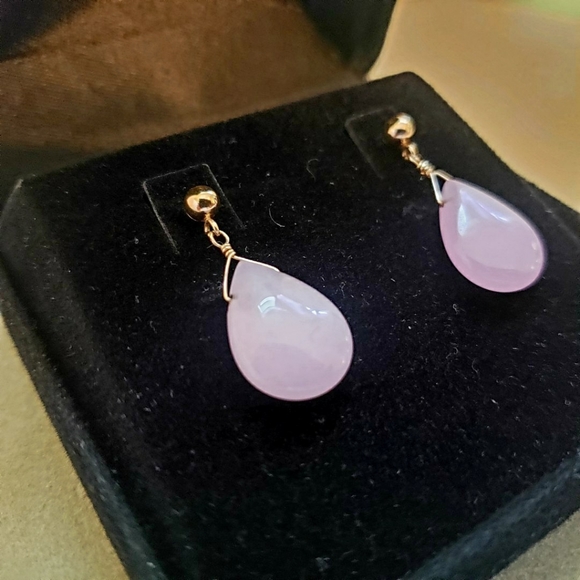 Rose Quartz & 14k Solid Gold Teardrop Style Earrings - Picture 5 of 11